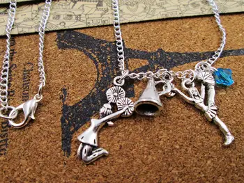 

12pcs/lot fashion cheerleader necklace,cheer necklace, friends gift ,birthday present ,love to cheer necklace/bracelets/keychain