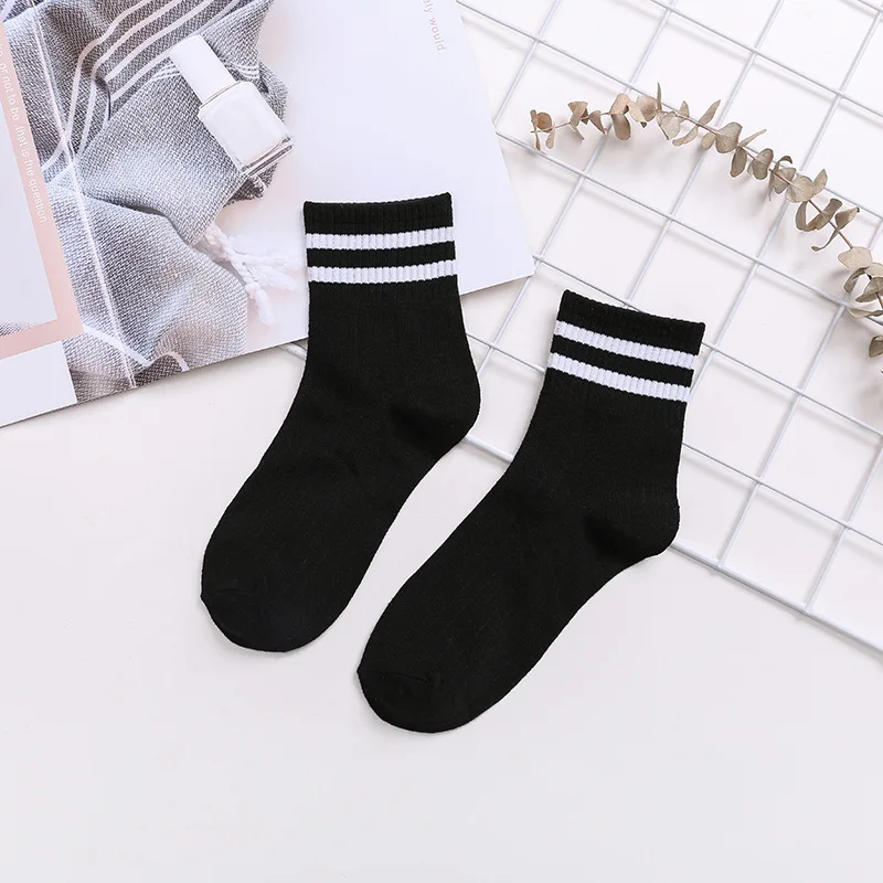Осень-зима, новые женские хлопковые носки для девочек, студенческие милые забавные полосатые короткие носки, спортивные теплые носки, 5 пар/партия - Цвет: Black Socks