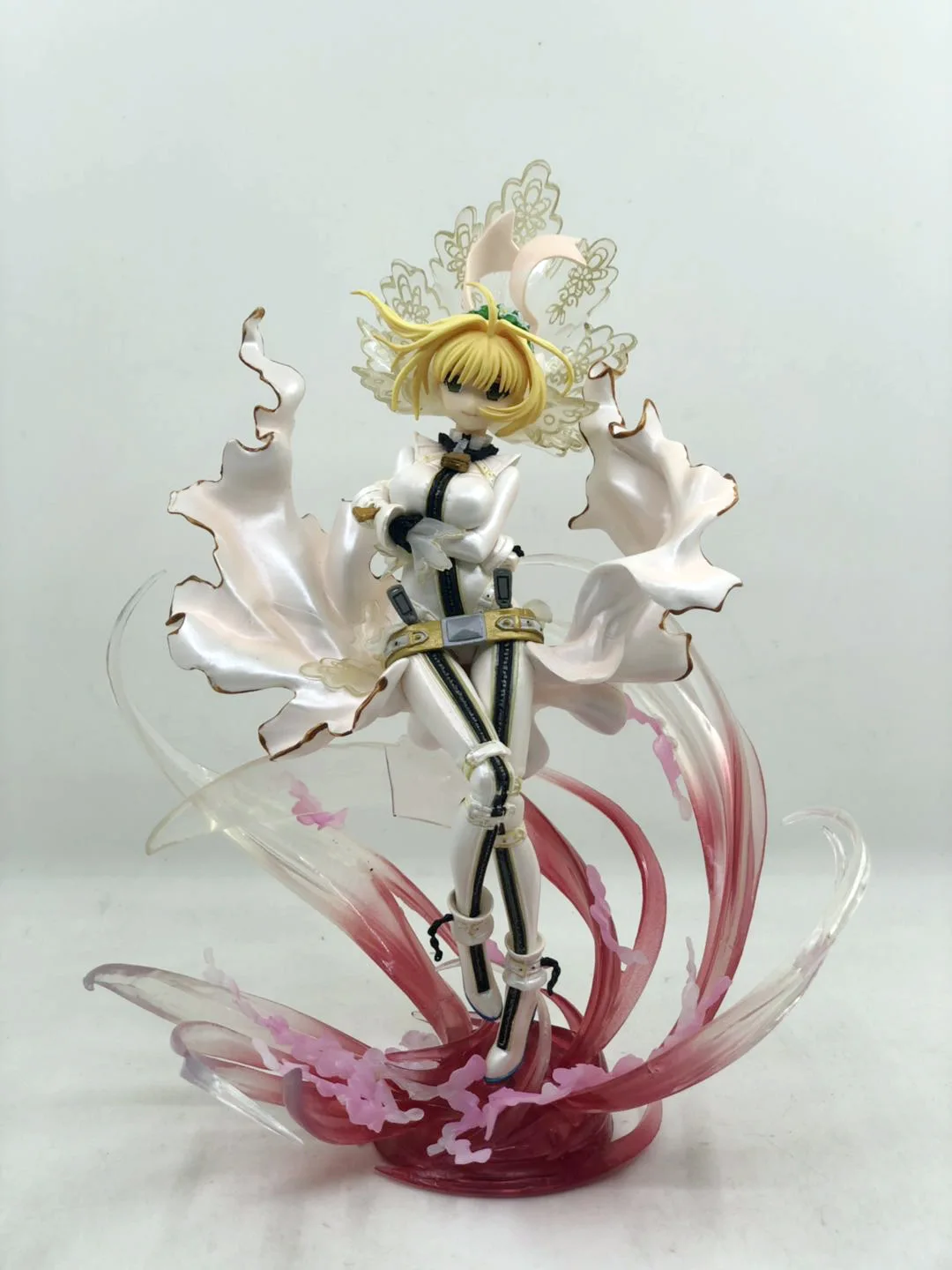 

Anime Game Fate/Extra CCC Saber Nero Bride Special Edition 1/8 23cm Scale Painted Figure Collectible Model doll toy