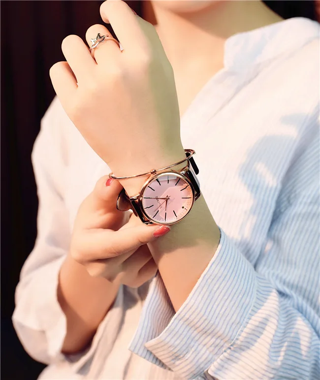 Ulzzang классические белые черные женские кожаные часы Простой Большой Циферблат Женские кварцевые наручные часы повседневные женские часы Relogio Feminino