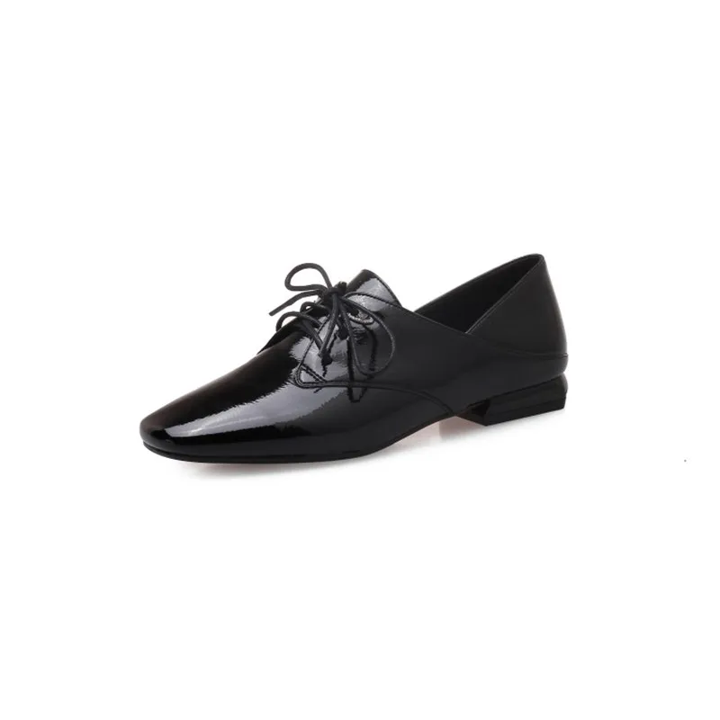 Leder Für Wohnungen Mode Müßiggänger Schuhe Oxford black Beige Patent Lace Neue Up Frauen Mokassins Herbst Kommen BIv5v