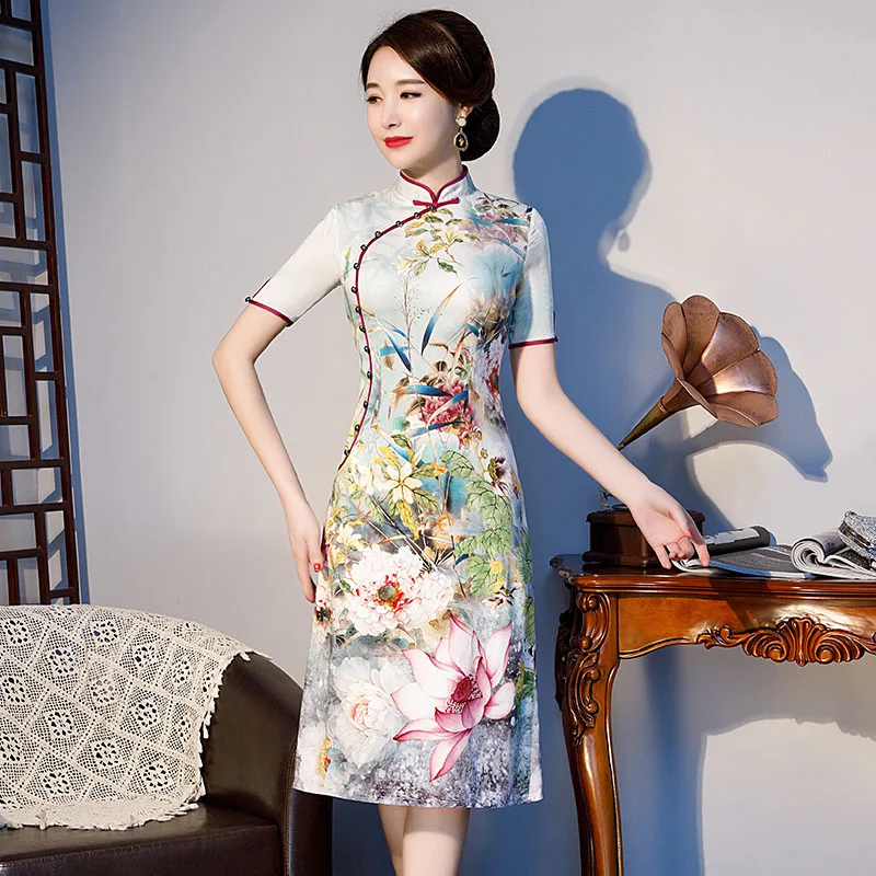 

2019 Knee Length Cheongsam Traditional Chinese style Short Sleeve Dress Womens Summer Rayon Qipao Slim Party Dresses Vestido