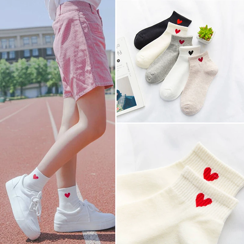 1 Pair Women Red Heart Pattern Soft Breathable Cute Socks Cotton Socks Ankle-High Casual Comfy Socks Fashion Style