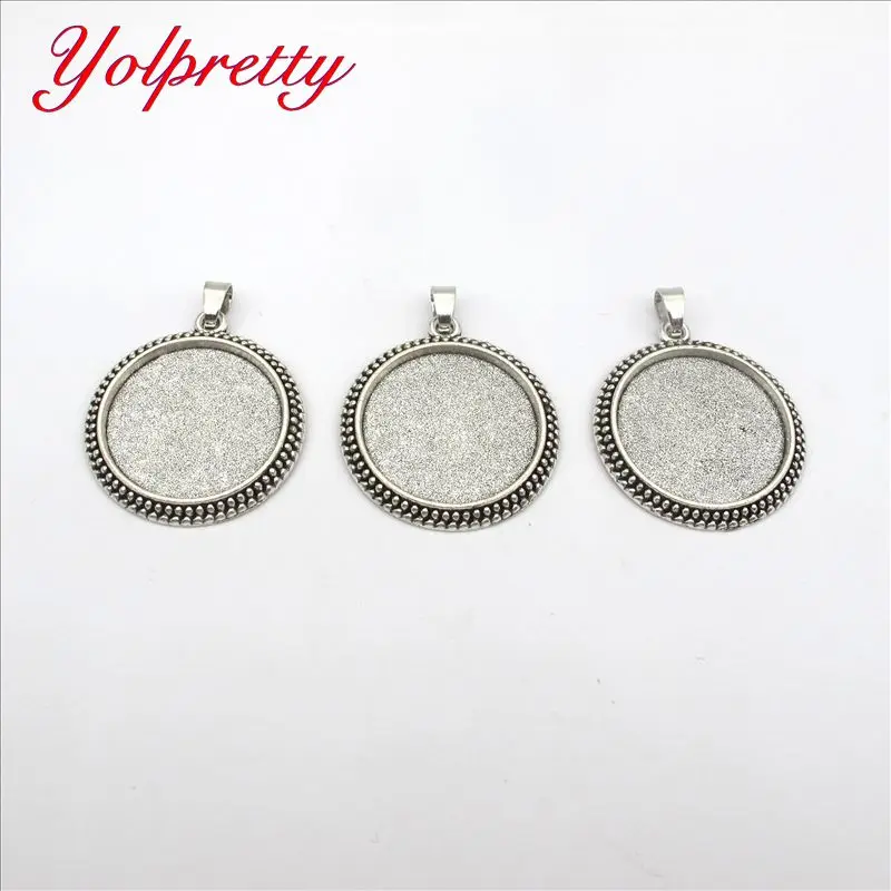 

Yolprtty 3pcs/Lot 25mm Inner Size Antique Silver Plated Classic Style Cabochon Base Setting Charms Pendant Tray