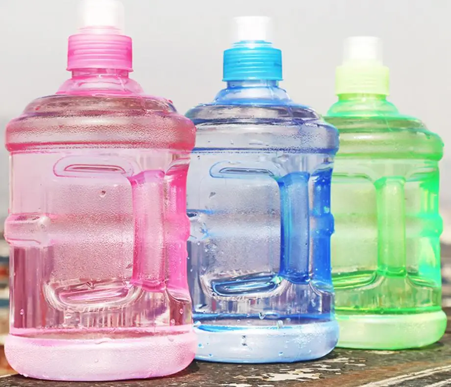 Hifuar 500ML/1L Plastic Water Bottle Large Capacity Sport Drinking Bottle Student Carrying Handle Bucket Kettle shaker drinkware 9