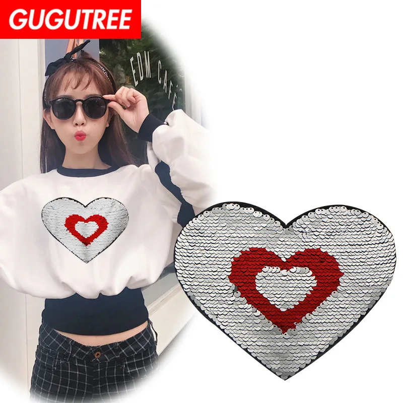 

GUGUTREE embroidery Sequins big love heart patches love patches badges applique patches for clothing XC-243