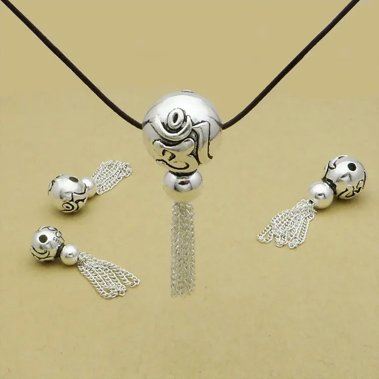 silver-charm0028b