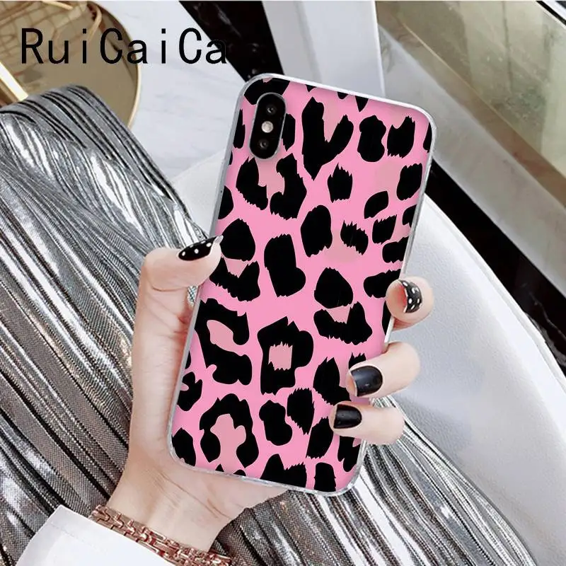 Leopard newly popular pink art aesthetic pattern