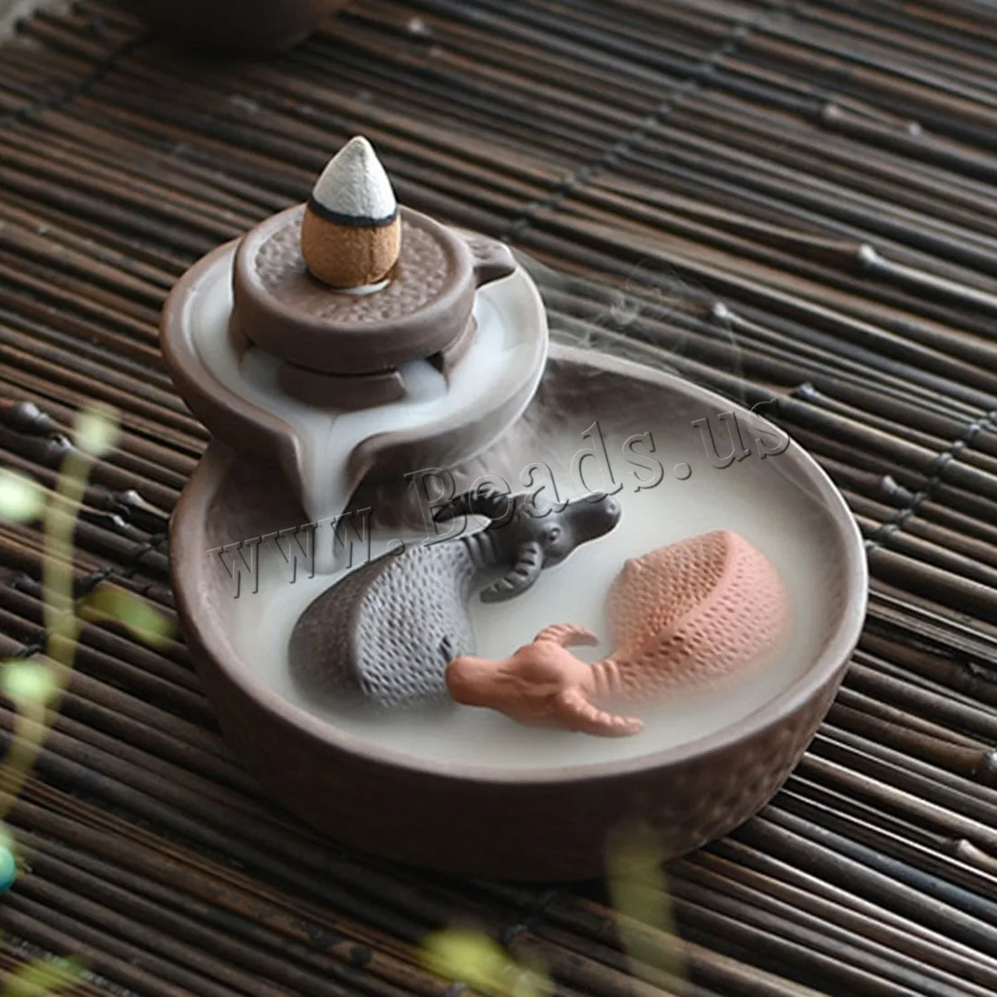 

Purple Clay Smoke Censer Backflow Incense Burner Sticks Holder Cones Fish Aromatherapy Furnace Use In Home Office Teahouse