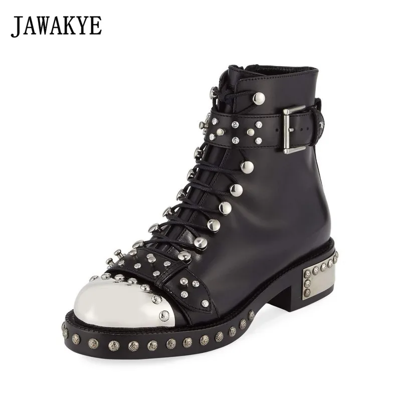 JAWAKYE Rivets Motorcycle Boots Women Studded Leather Buckle Ankle Boots Flat Heel Metal Toe Punk Gladiator Winter Booties jawakye round toe silver chains studded ankle boots women flat heel genuine leather winter shoes motocycle boots for women