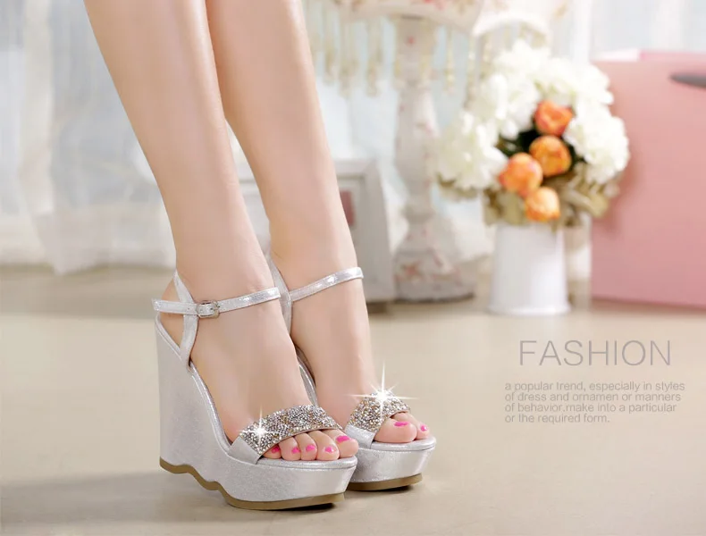 31_Womens Summer Fashion High Platform Wedges Small Size Shoes Online Elegant Rhinestone Sandals On Sale High Quality