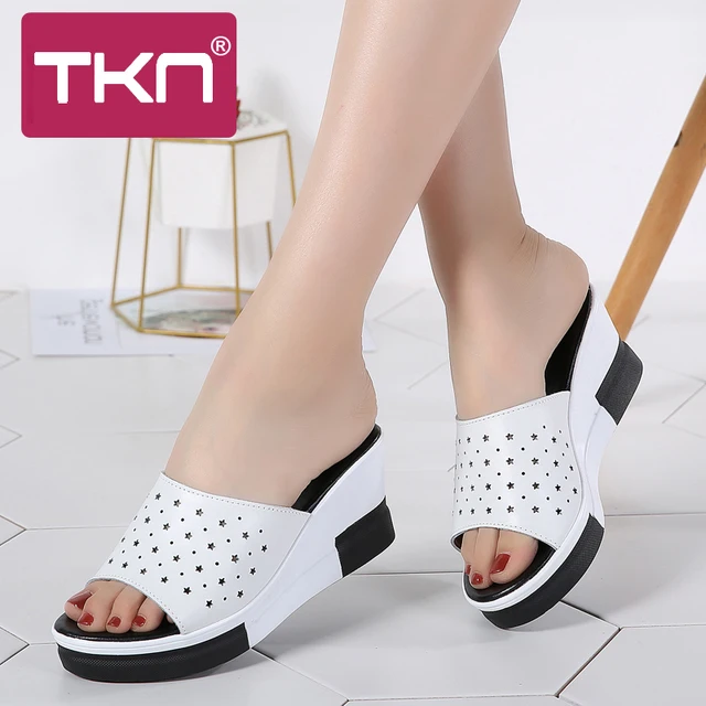 แฟชั่นรองเท้าส้นสูงเปลือยรัดข้อ