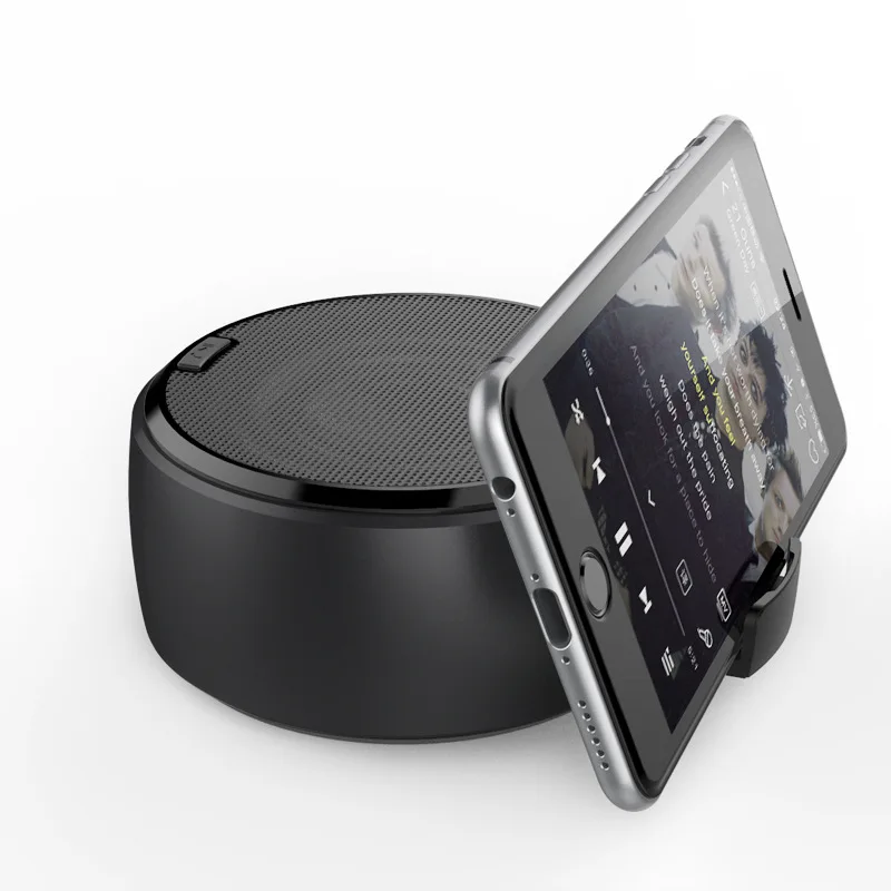 portable speaker with aux port