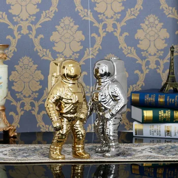 

Lovely Desktop Decorative Astronaut And Robot Dcoration Ceramic Craft Children Gift Childlike Home Ornaments White/sliver/gold