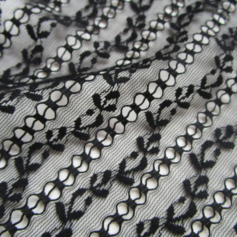 

Exquisite Spandex Stripe Lace Fabric Sexy Panties Bra Design Elastic Mesh Fabric Sewing Fashion Garment bottoming shirt fabric