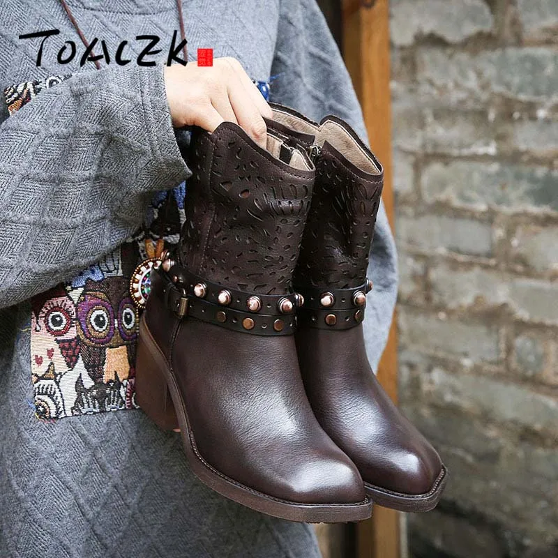 

Autumn and winter new retro high heel boots women's vintage leather rivet embossed square head single boots