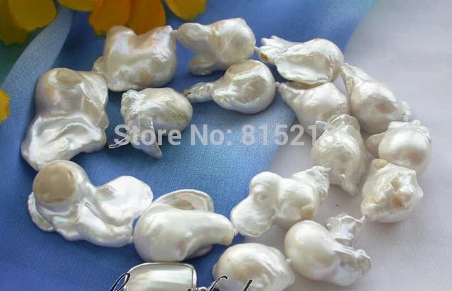 

wb 00215 white baroque keshi reborn pearl 15.5