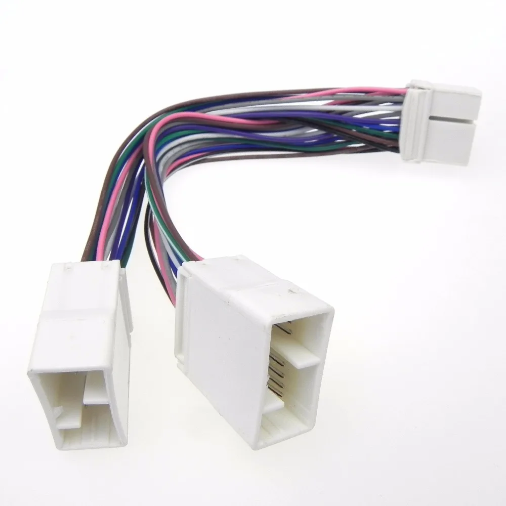 

10pcs Honda Accord Auto Odyssey car navigation version one to two connection line drag and drop interface one point two cables