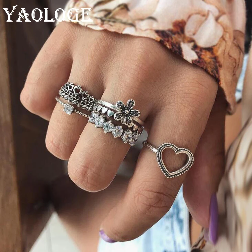 

YAOLOGE Vintage Heart Flower Crown Shape Rings Sets for Women Girls Bohemian Carving Crystal Midi Knuckle Rings Sets 6 pcs/Sets