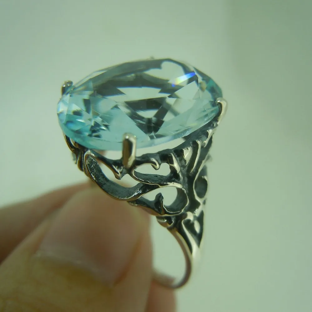 

Free shipping, custom processing wholesale and retail blue gems carved decorative pattern of ancient silver ring