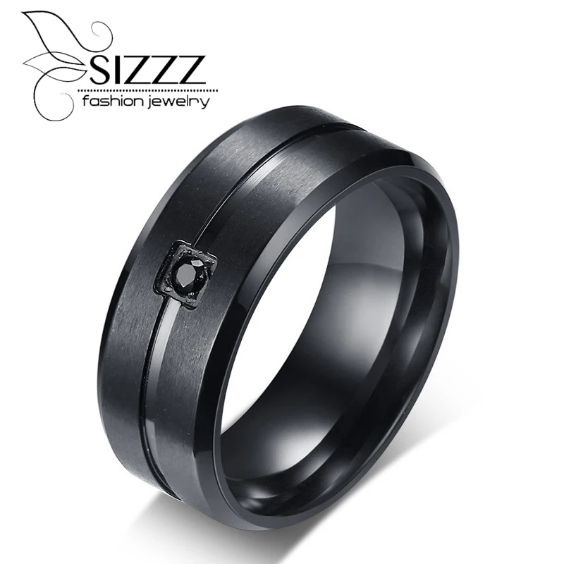 

SIZZZ 8MM black stainless steel European and American wind ring For Men Size 8-12