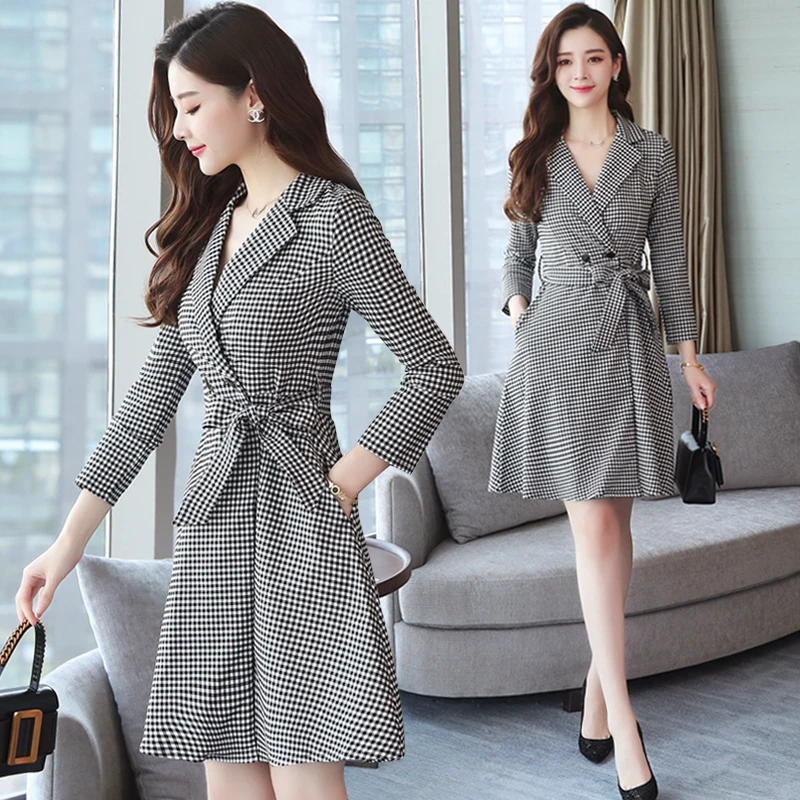 

2019 Autumn Winter New Black Plaid Lady Sexy Tshirt Dress Plus Size Midi Dresses Korean Women Party Long Sleeve Bodycon Vestidos