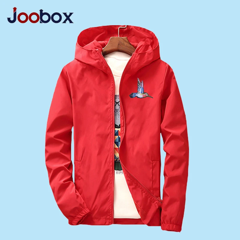 JOOBOX плюс Размеры S-7XL вышивка Животные птицы с капюшоном куртка ветровка Для женщин ветрозащитный Легкая куртка Для мужчин jaqueta черный
