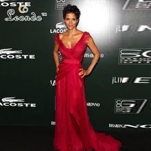 Холли Берри бордовый ежегодный костюм дизайнеры гильдии награды кружева красной ковровой дорожки платье плиссированная юбка из тюля с v-образным вырезом длиной до пола, вечернее платье