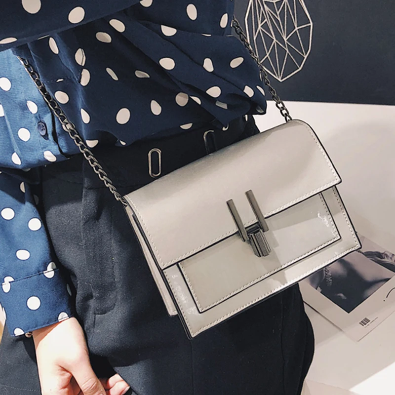 

New small Women Bag U lock shoulder small square bag chain handbags change mobile phone bag 2019