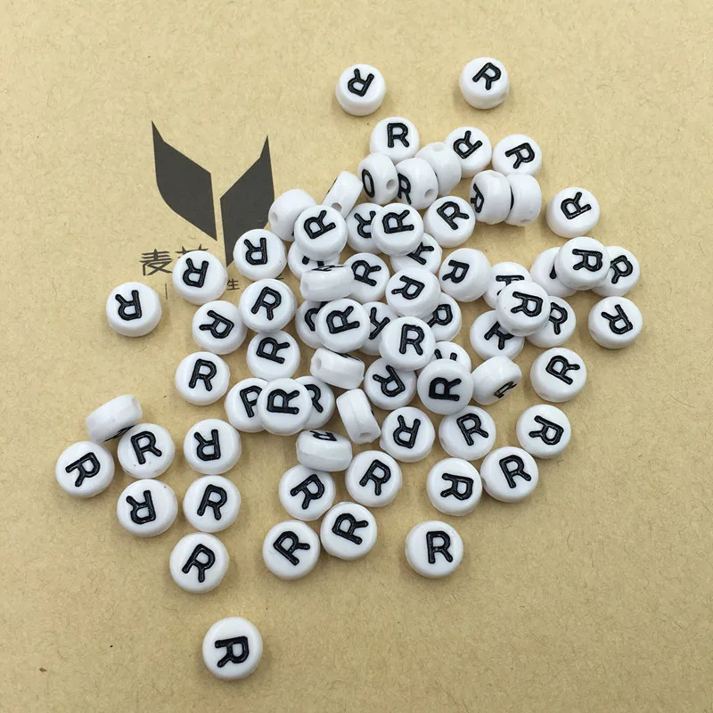 Black Single Letter R Printing Acrylic Alphabet Initial Beads 4 7mm Flat Round Coin Shape DIY