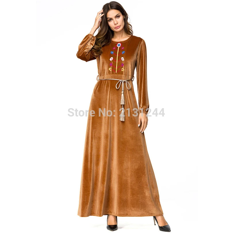 Повседневное платье макси Abaya вельветовое с цветочной вышивкой и длинными