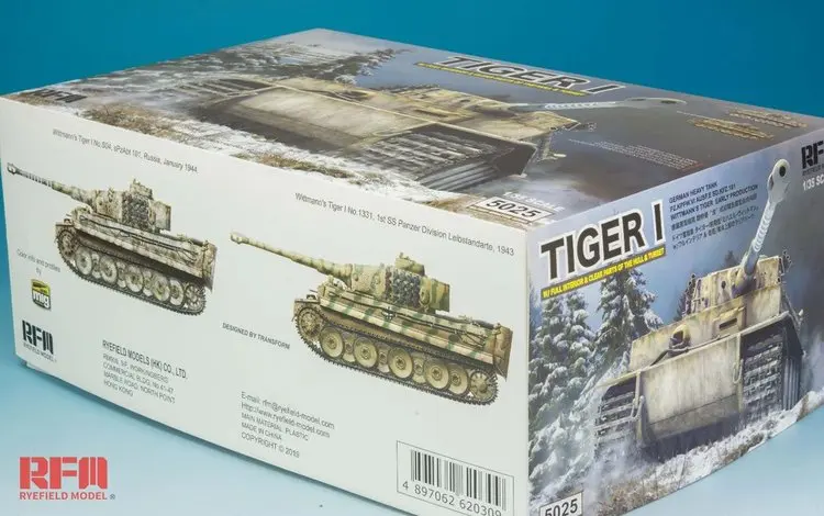 Ржаное поле модель RFM RM-5025 1/35 Tiger I Раннее Производство с полным интерьером и чистыми частями корпуса и револьверной шкалой