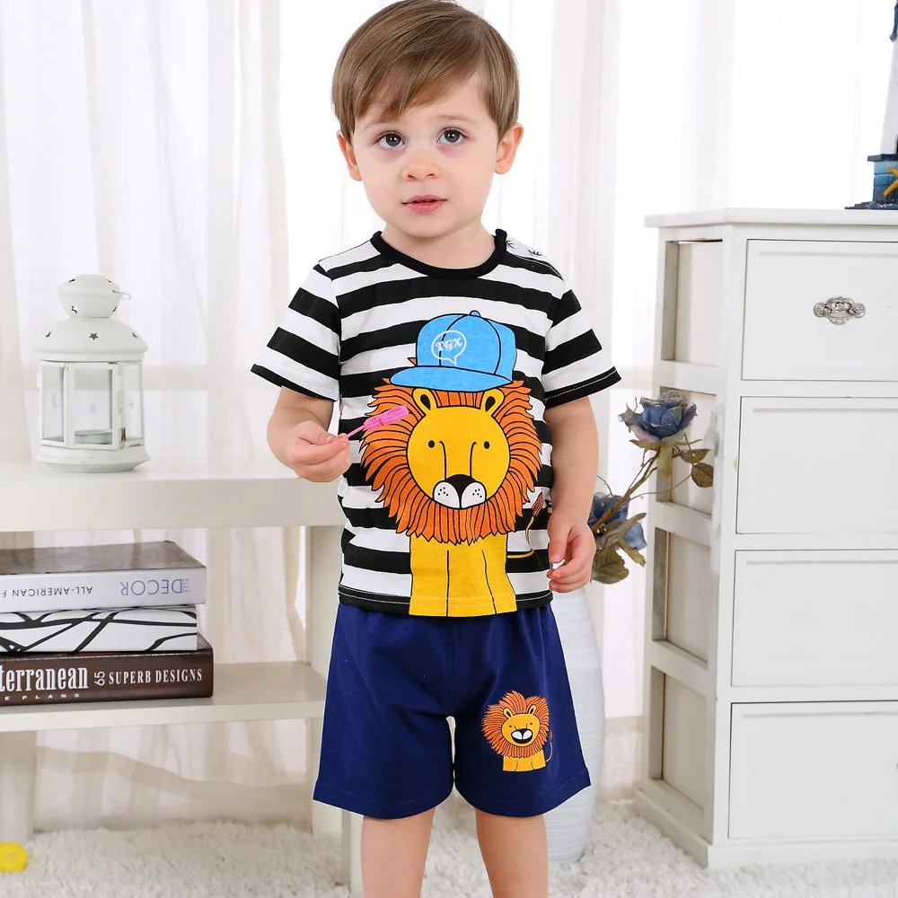 Baby Boy's Multi Design Print T-Shirt Plus Shorts-Model Show