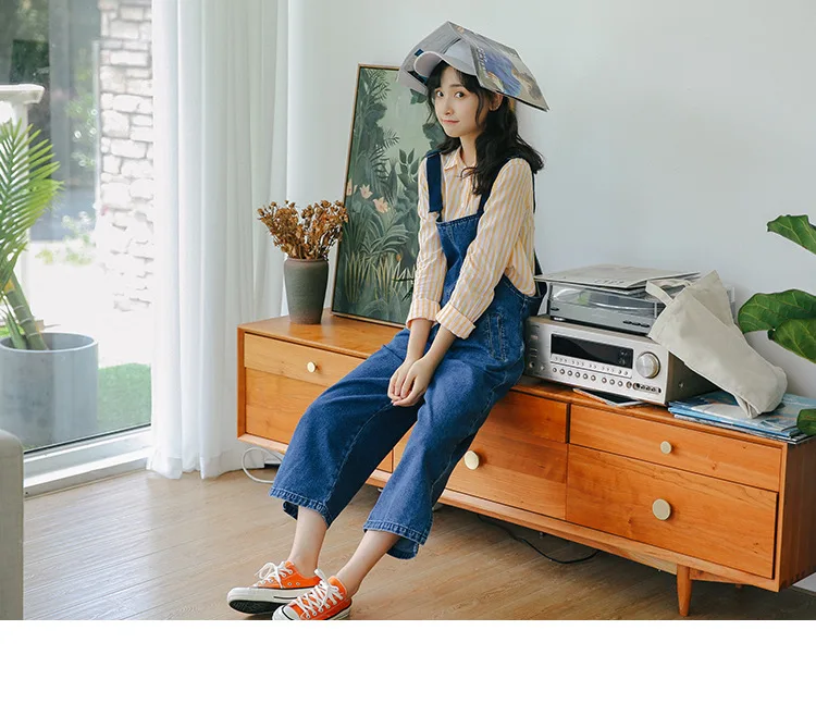 Conjoined jeans female spring and autumn new han version sen female students loose joker web celebrity age reduction show thin suspenders (8)
