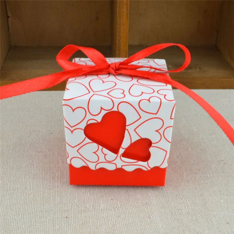 50 шт Двойная полая любовь, Сердце, свадьба драги конфеты коробки дизайнерская вырезанная лазером сувенир для свадебной вечеринки подарок с лентой вечерние Sup - Цвет: red heart
