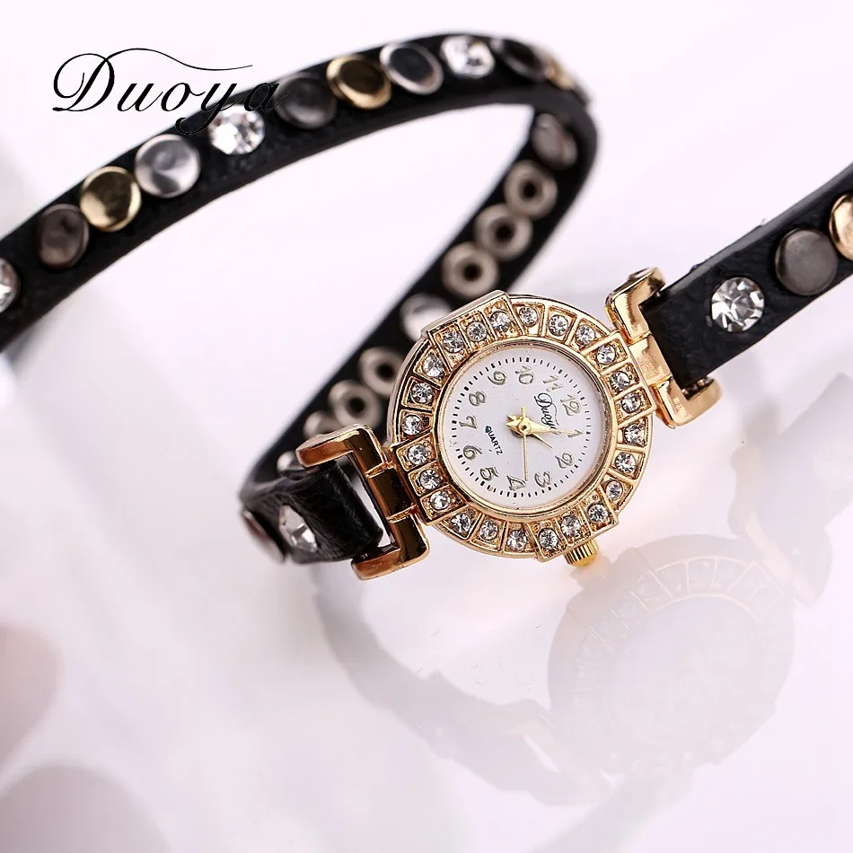 Модные заклепки в стиле панк часы-браслет Для женщин часы роскоши алмаза Для женщин часы кожаные женские часы saat reloj mujer