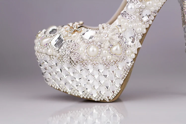12_Womens Wedding Luxury Shoes Sale Online Diamond Bow Super High Heel Platform Crystal Tassel Pearl Bridal Pumps High Quality