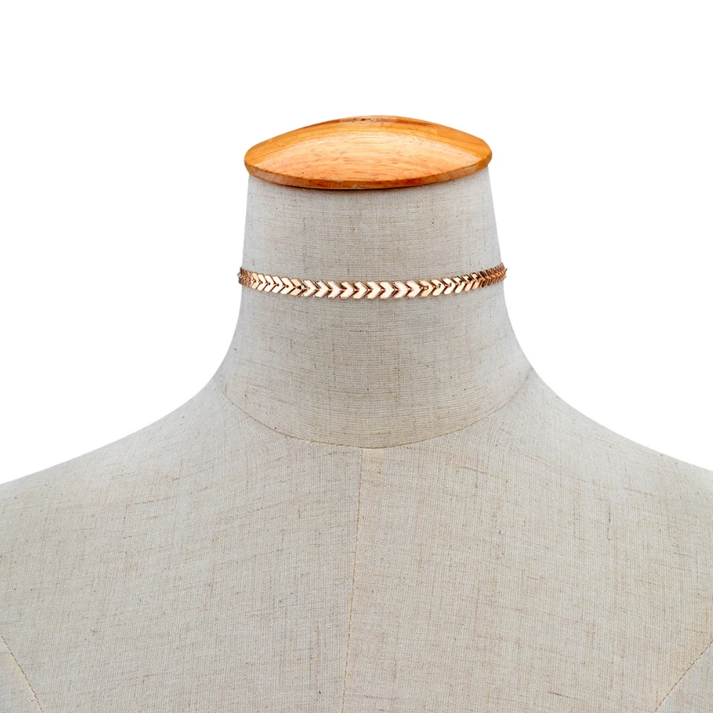 

Classic Trendy Alloy Leaf Link Chain Necklace Female Cute Casual Choker Nceklace Light Yellow Gold Color Women Jewelry