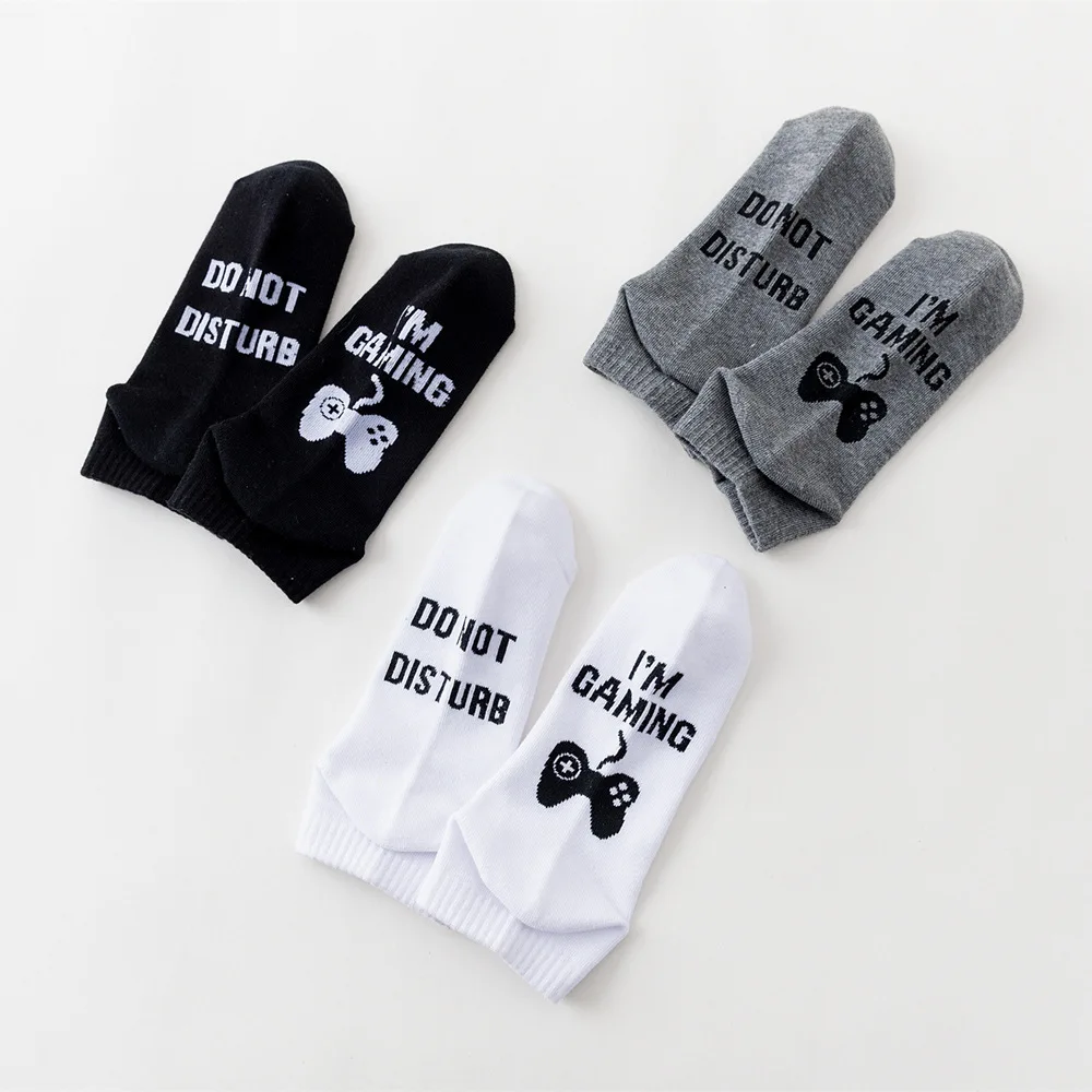 

2019 hot short sports cotton socks DO NOT DISTURB I`M GAMING classic European and American casual socks