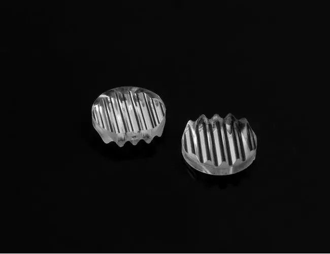 

#QPD-8 High quality Laser Lens , Semiconductor Laser line lens, 130 degree, Clean surface, Size: 8X2.2mm, PMMA materials