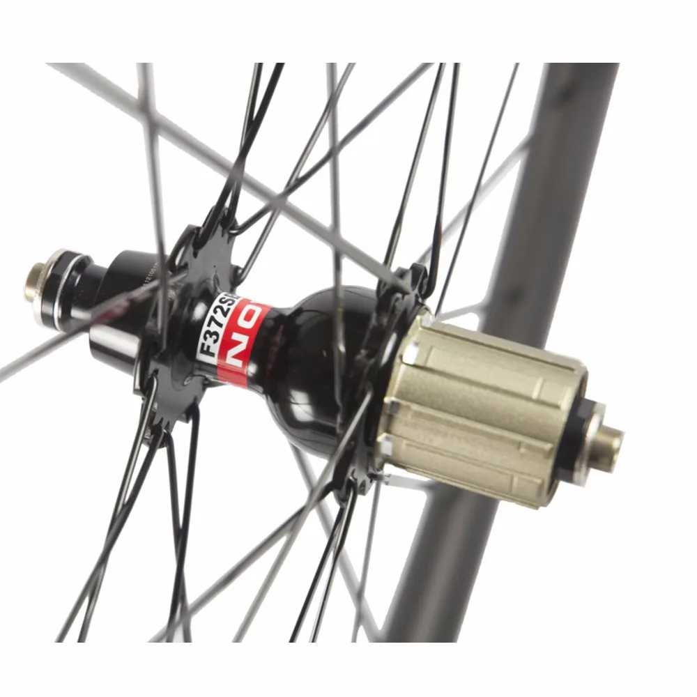 Chinese Super Light Carbon Wheels 38mm 50mm Depth Profile Tubular Or Clincher Road Bike Carbon Wheelset Bicycle Wheel