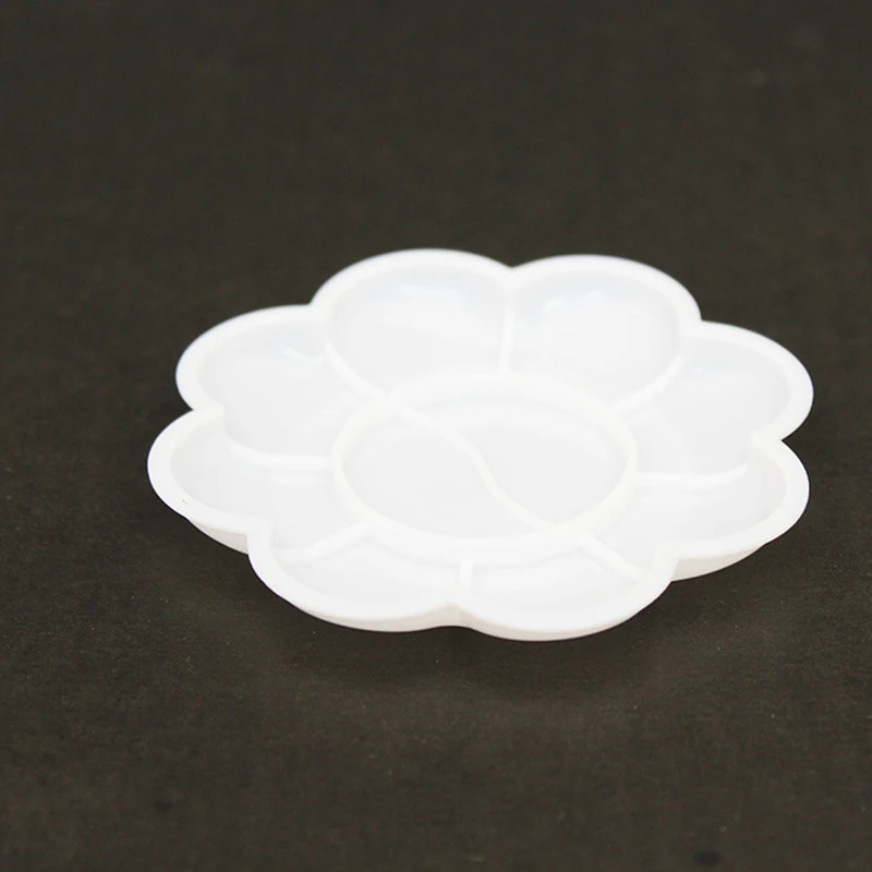 

Plastic Nail Art Paint Color Mixing Palette Plate Disk Essential Tool Nail Art Tools