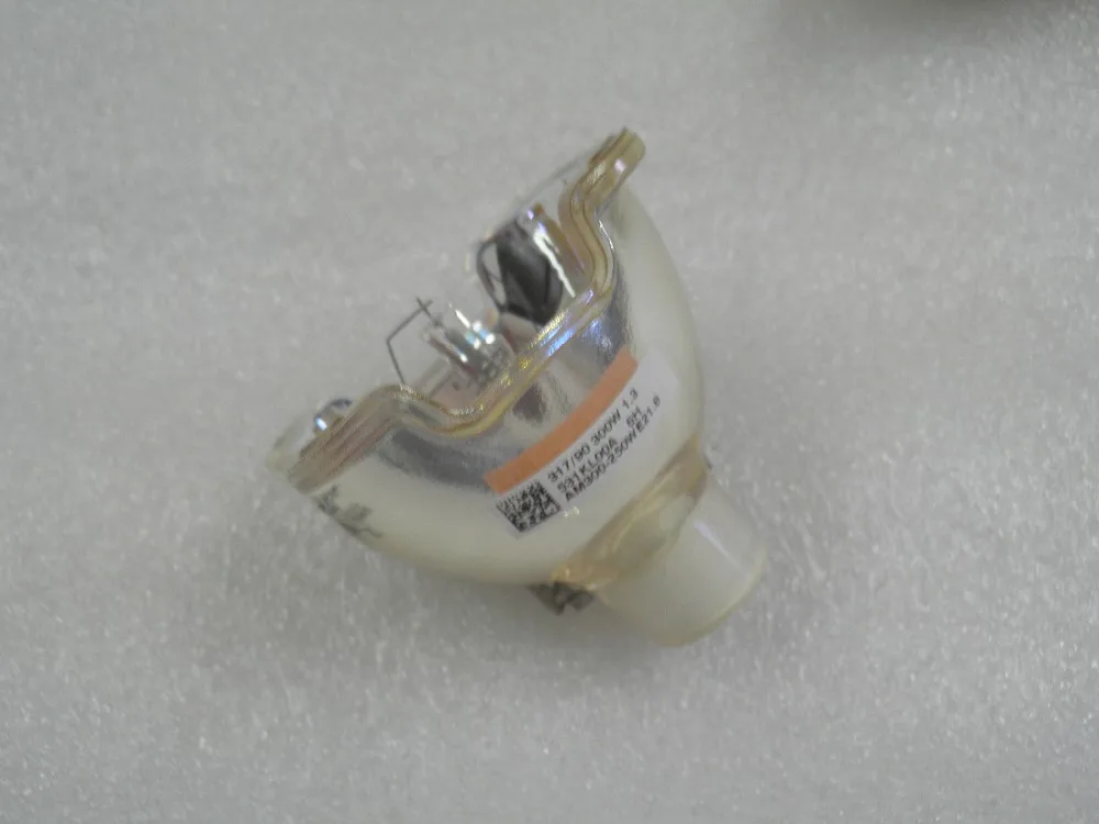 

100% New Original bare projeccto lamp 5J.J3905.001 For W7000/W7000+