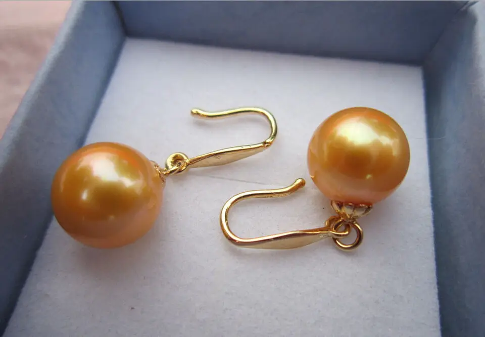 

Genuine Australian 8.5-9mm south seas golden pearl earrings 14 Gold r