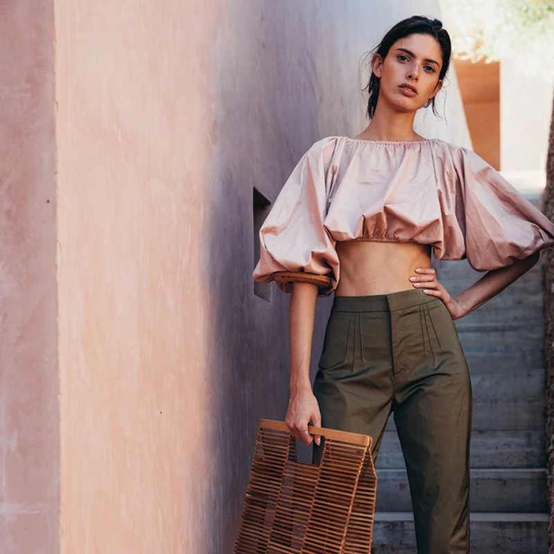 

[EWQ] 2019 New spring Fashion Women Clothes Round Neck Backless Sexy Lantern Sleeve Short Shirt Female Blouse WB43200L