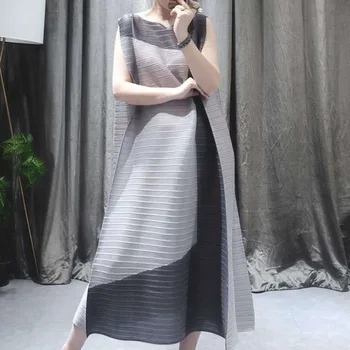 

LANMREM 2020 Summer New Fashion Sweet Women Loose Casual Plus Chiffon Sleeveless Pleated Color Dress TC345