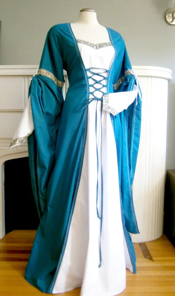 

Medieval DressRenaissance GownLARP and Fantasy Stage Dress