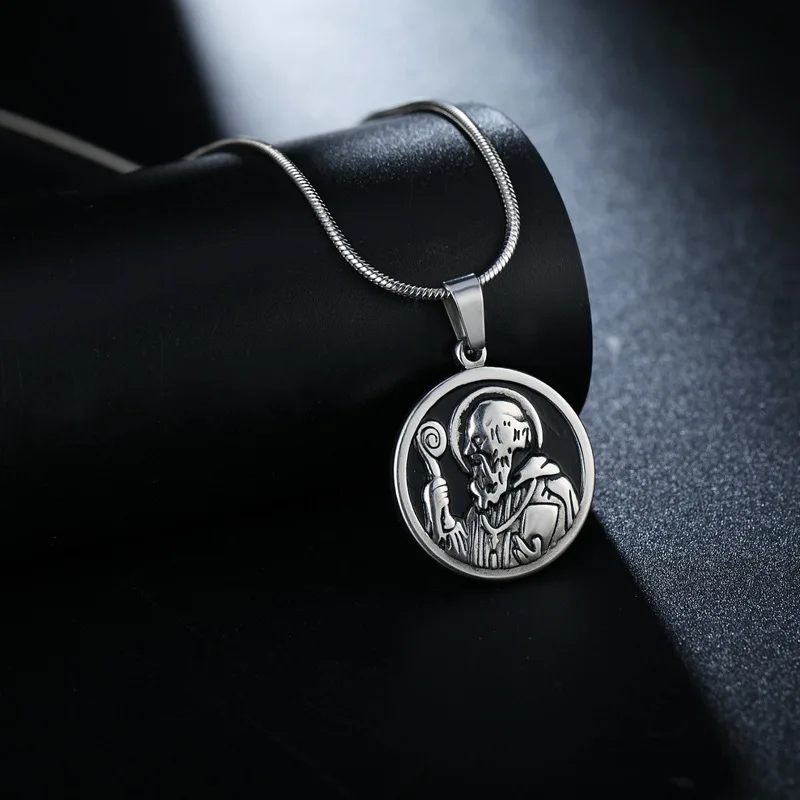 9720483606_1232468018