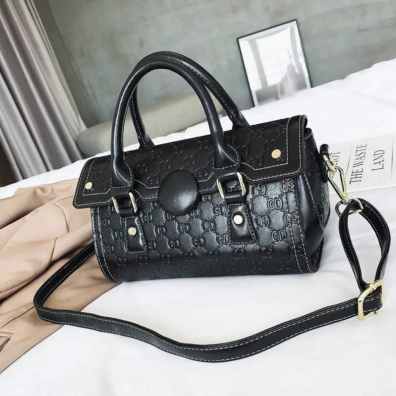

2019 New Stylish Retro Embossed Boston Women Undefined Bag Ladies Large-capacity Handbag New Trend Slung Shoulder Cover bags