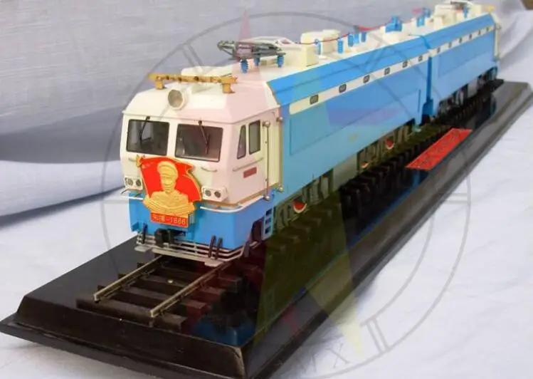 

1/48 Scale Copper Chinese Shaoshan IIII ZhuDe Train High-speed passenger electric locomotive Painted Train Model